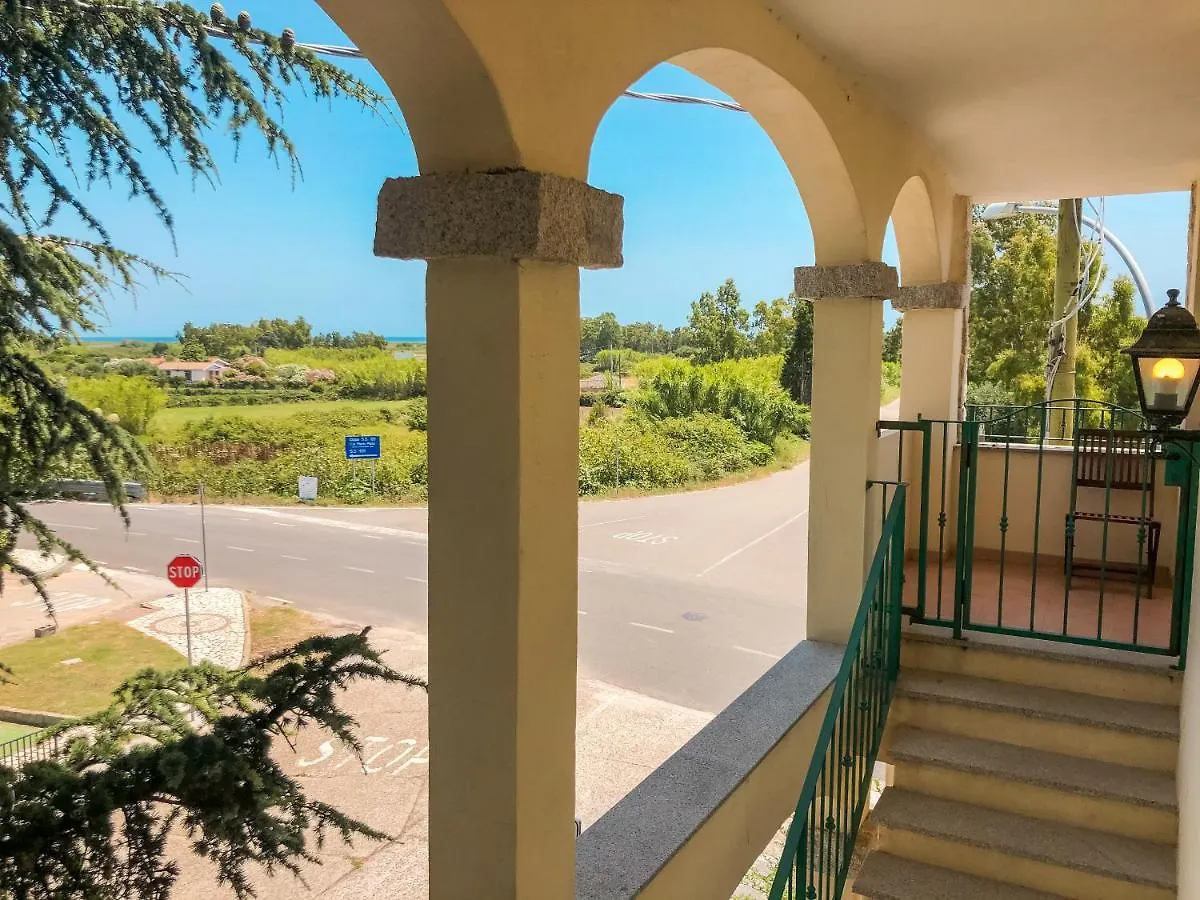 Appartamento Vista Mare Coghe Fae - Ammentos Posada 0*, פוסאדה איטליה